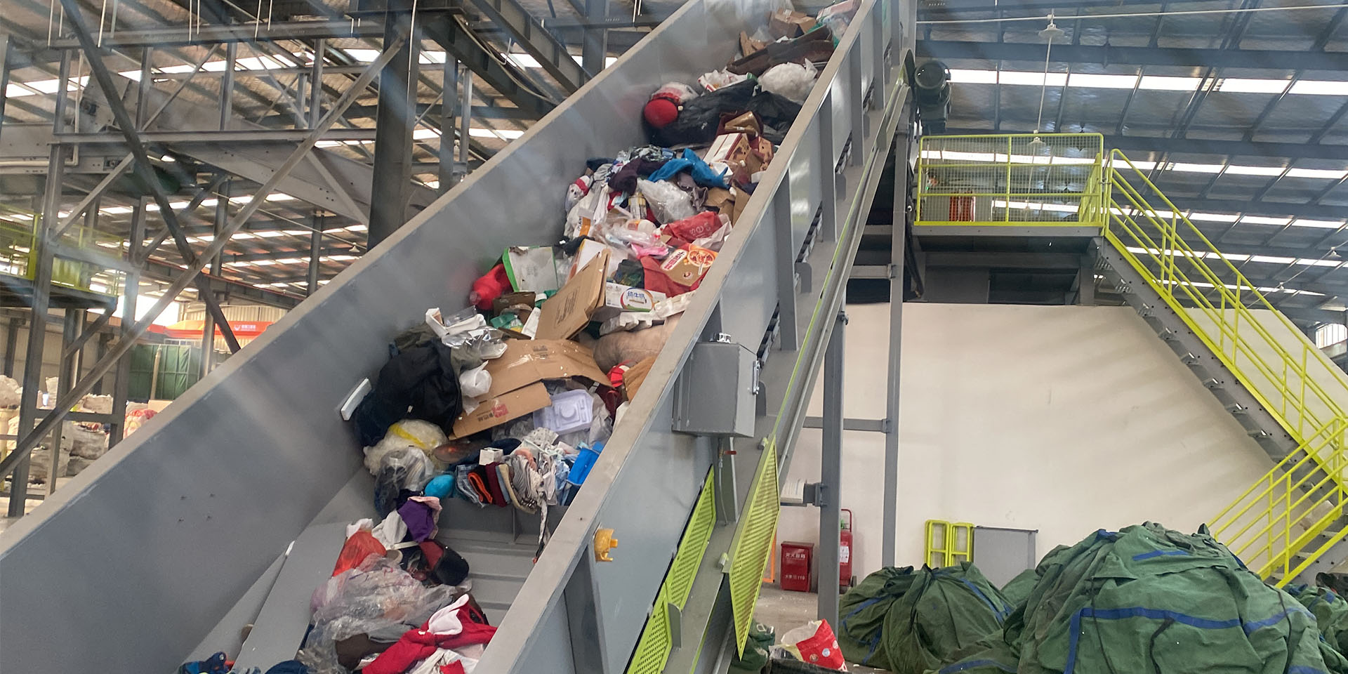 Recyclable waste Recyclable waste